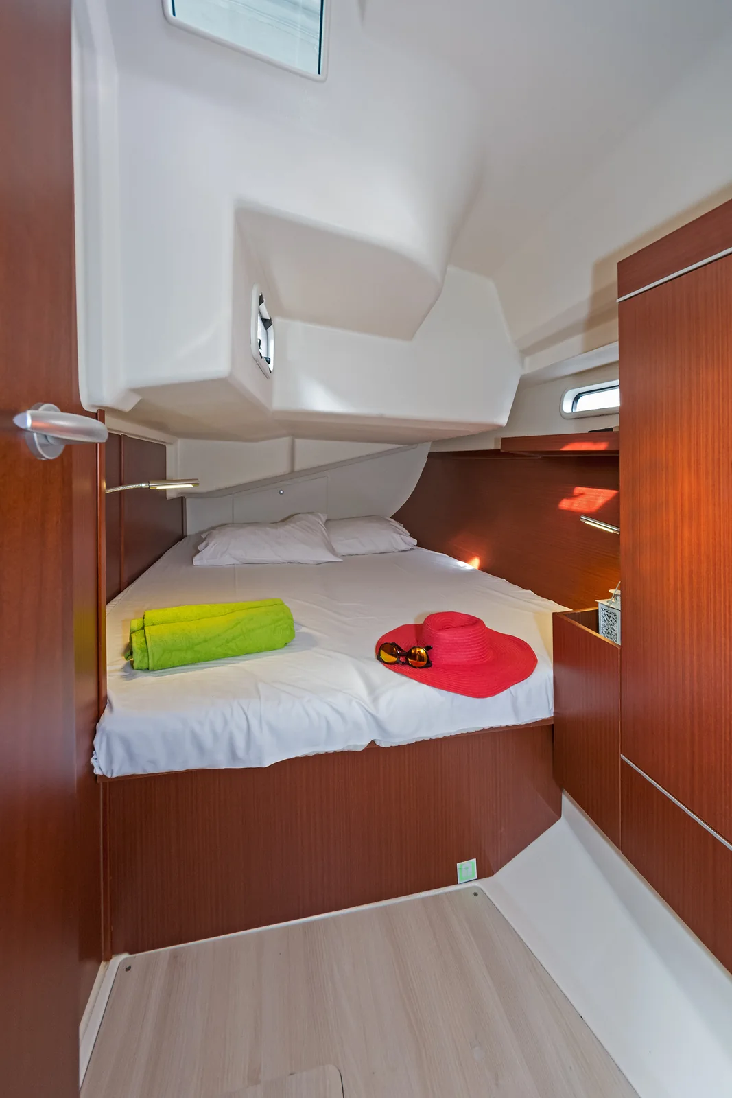 Yacht HANSE 415 - Kuro Siwo - Foto 1