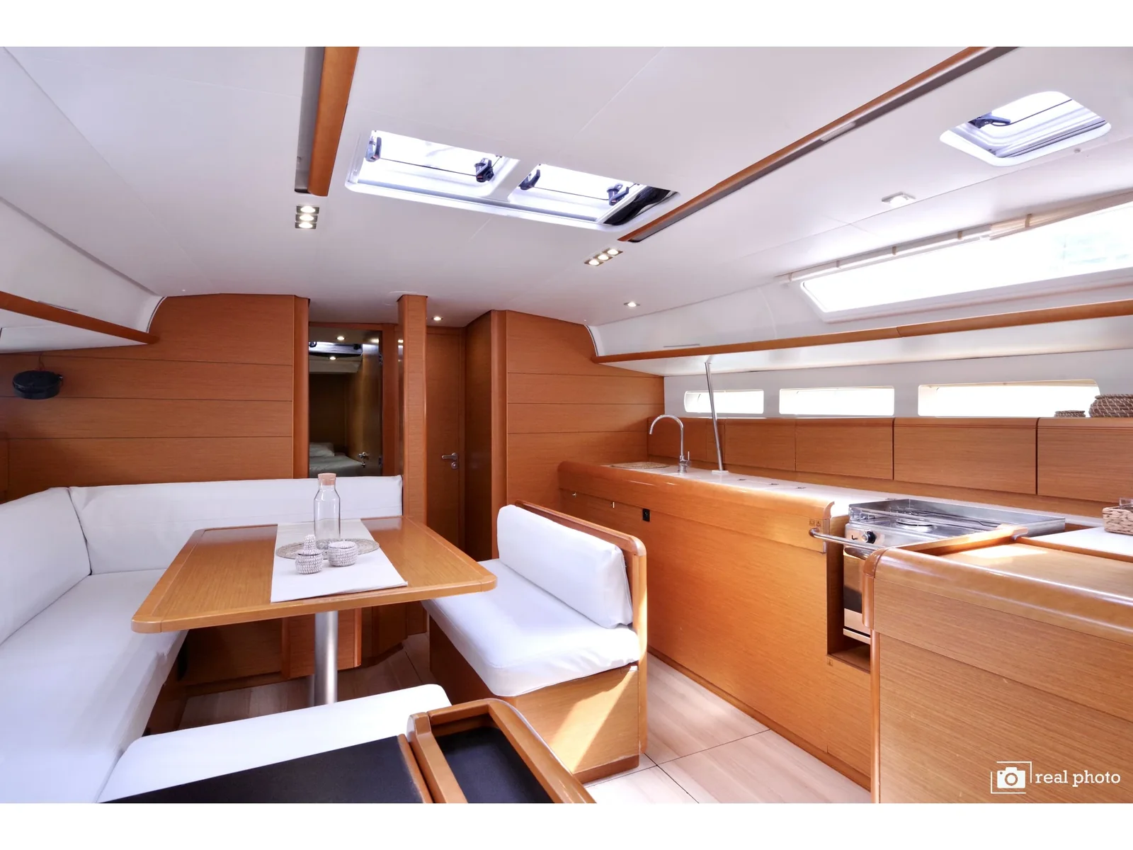 Yacht JEANNEAU Sun Odyssey 519 - Bianca - Foto 1