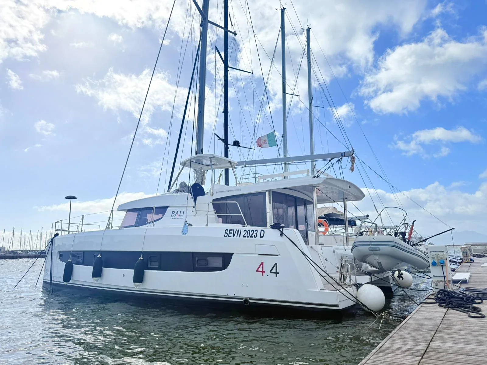 Yacht CATANA Bali 4.4 - Seven - Foto 7