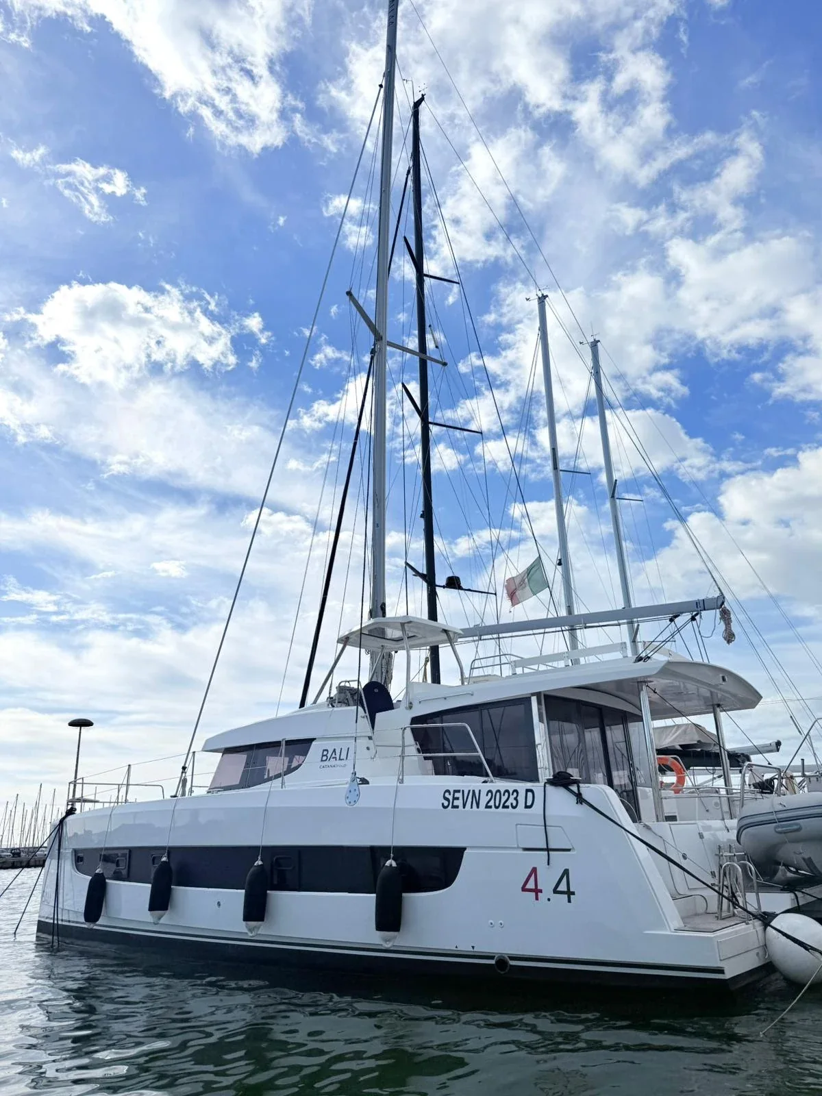 Yacht CATANA Bali 4.4 - Seven - Foto 10