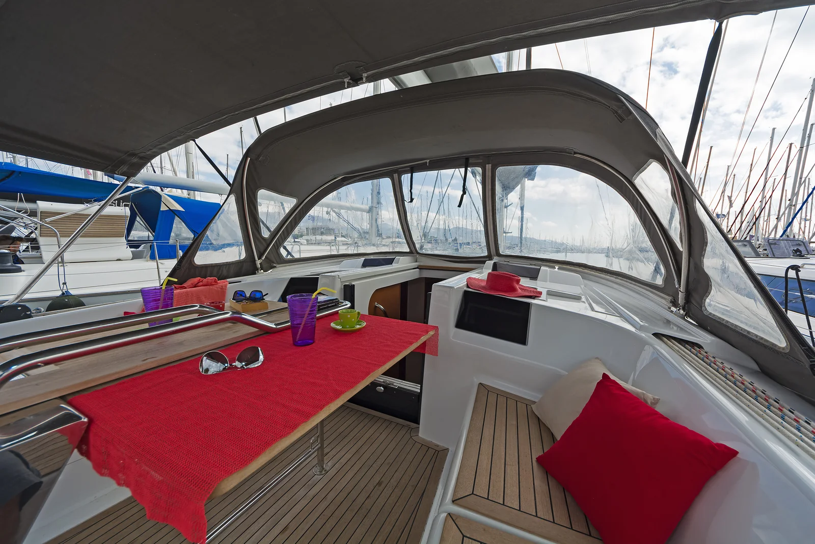 Yacht HANSE 415 - Kuro Siwo - Foto 1