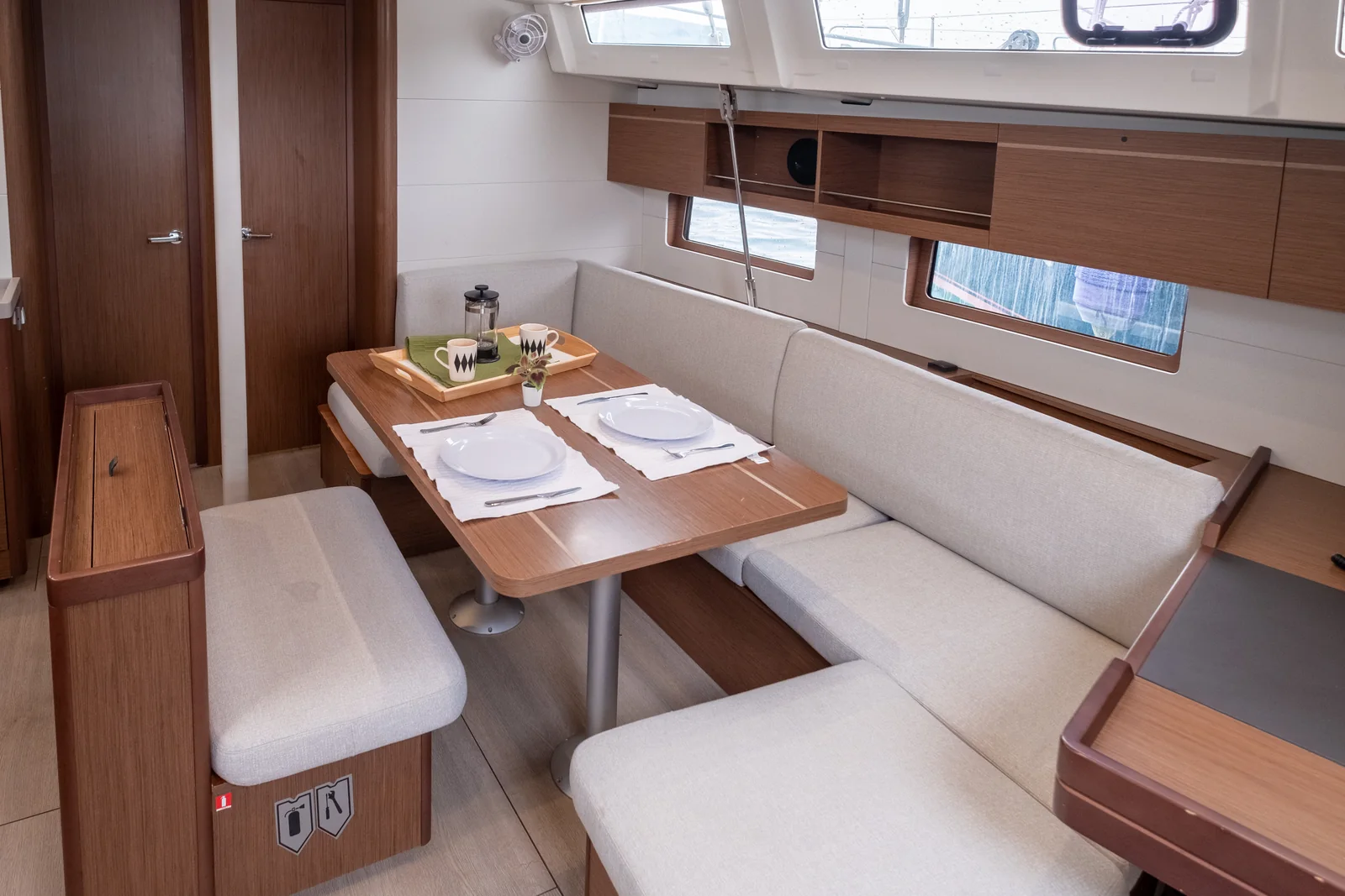 Yacht BENETEAU Oceanis 46.1 - July - Foto 1