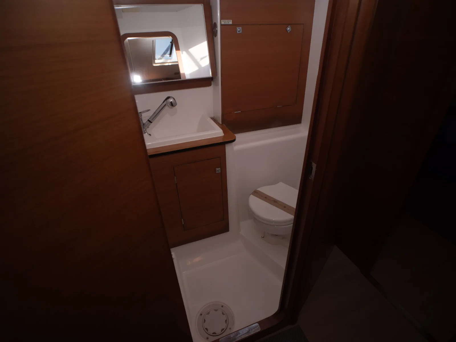 Yacht DUFOUR 460 Grand Large - Sonia - Foto 1