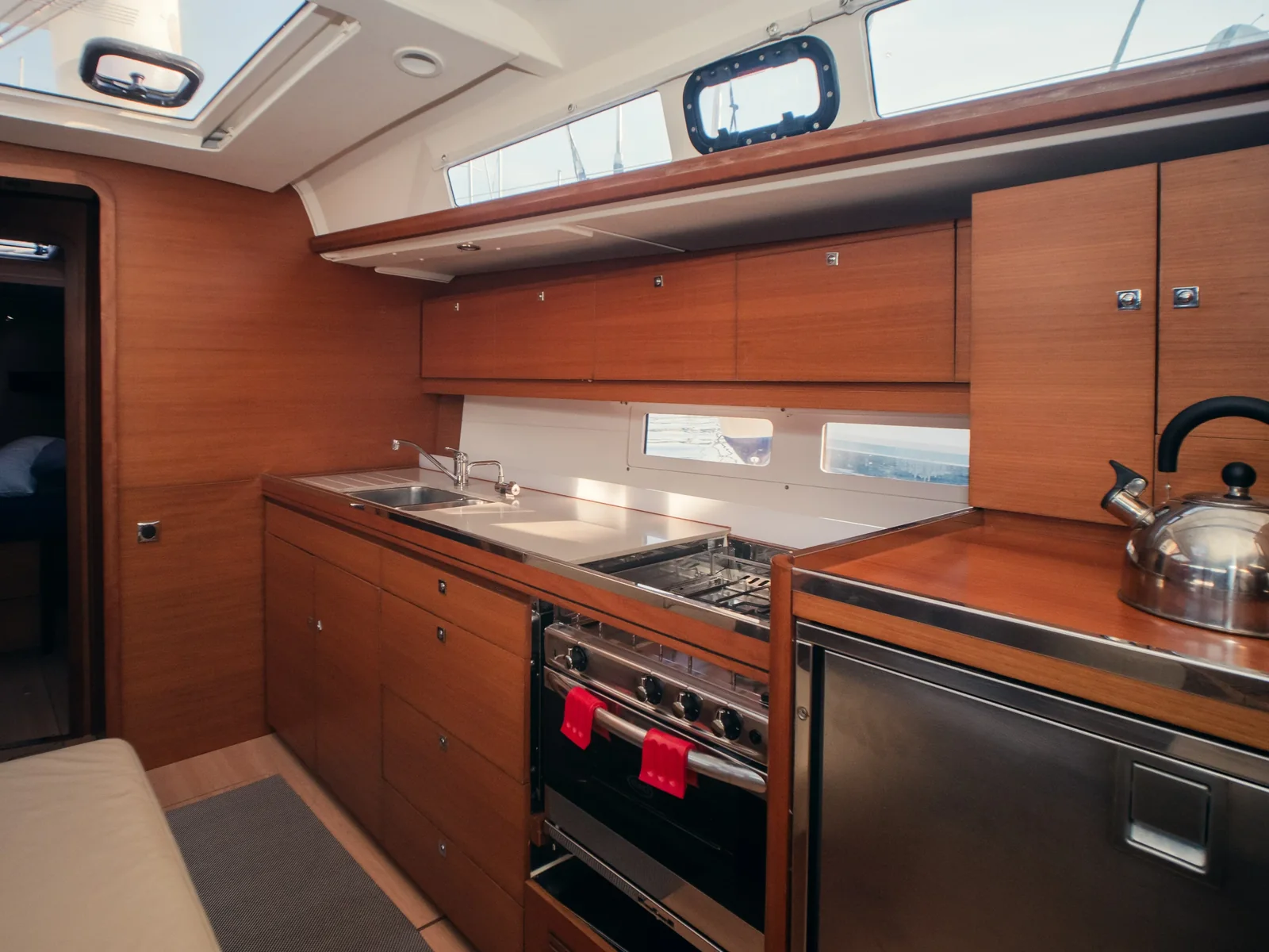 Yacht DUFOUR 460 Grand Large - Sonia - Foto 1