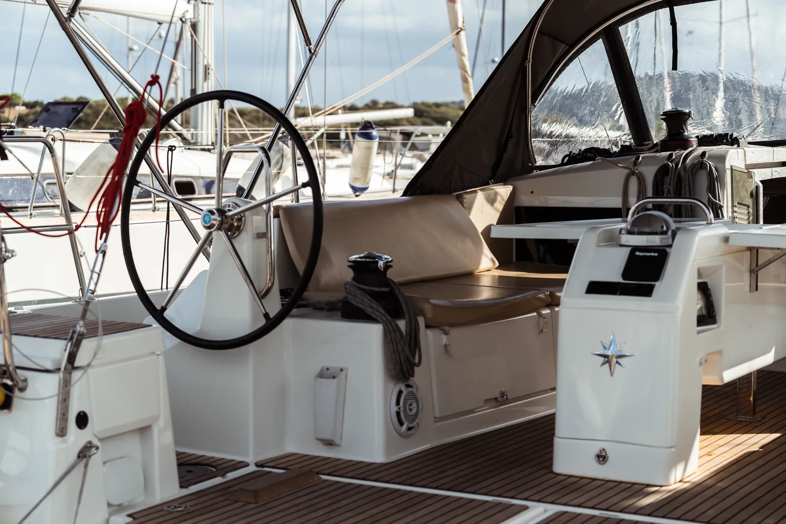 Yacht JEANNEAU Sun Odyssey 490 - Frida
