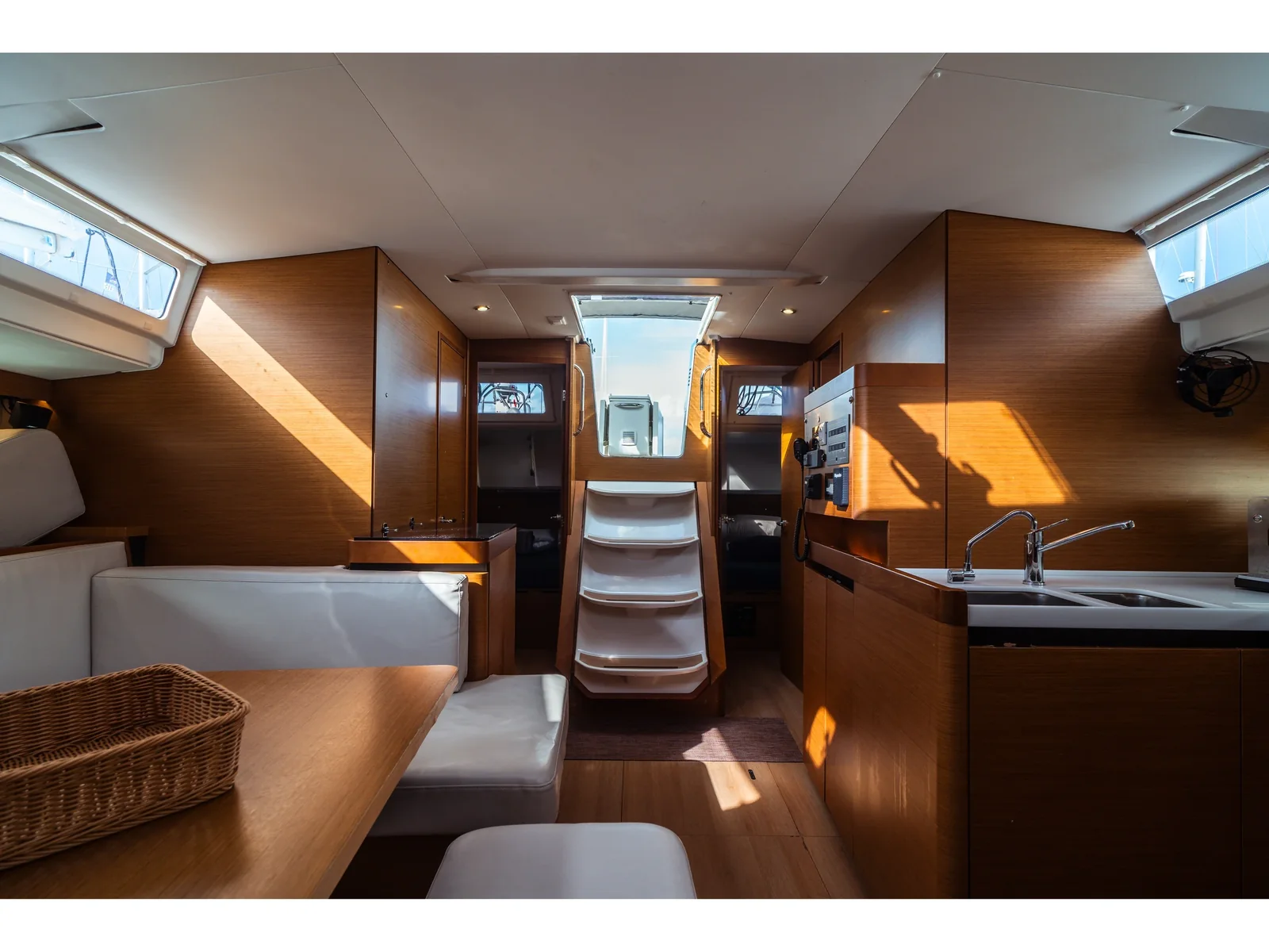 Yacht JEANNEAU Sun Odyssey 490 - Frida - Foto 1
