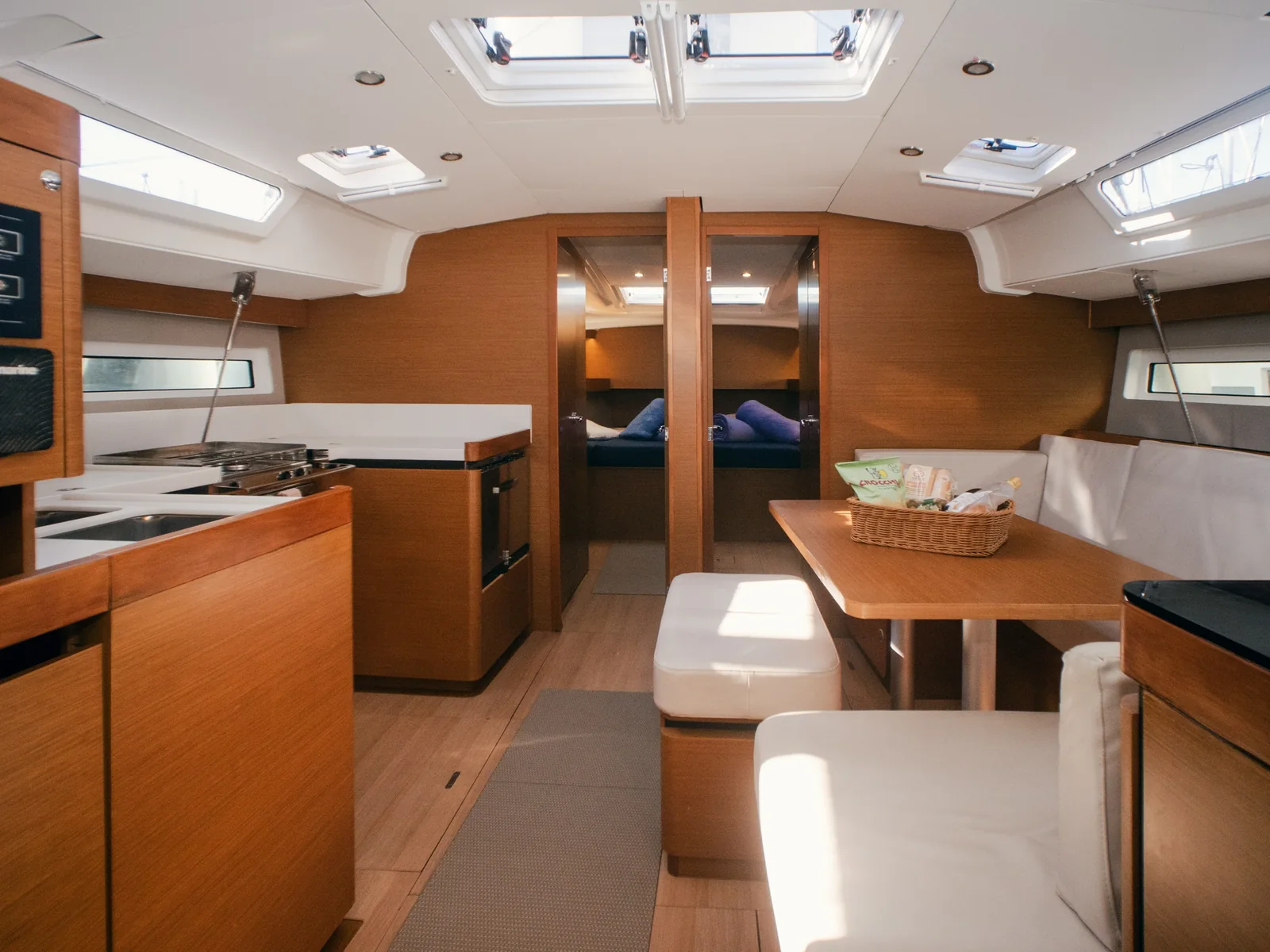 Yacht JEANNEAU Sun Odyssey 490 - Frida - Foto 1