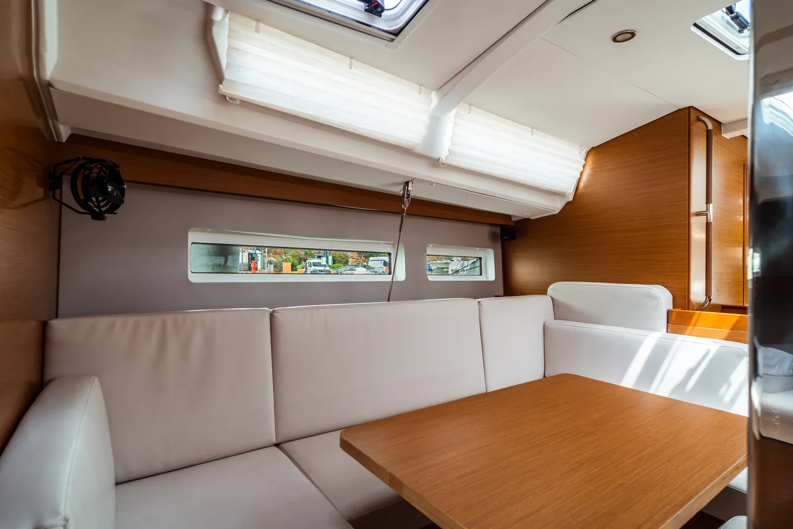 Yacht JEANNEAU Sun Odyssey 440 - Coco - Foto 1