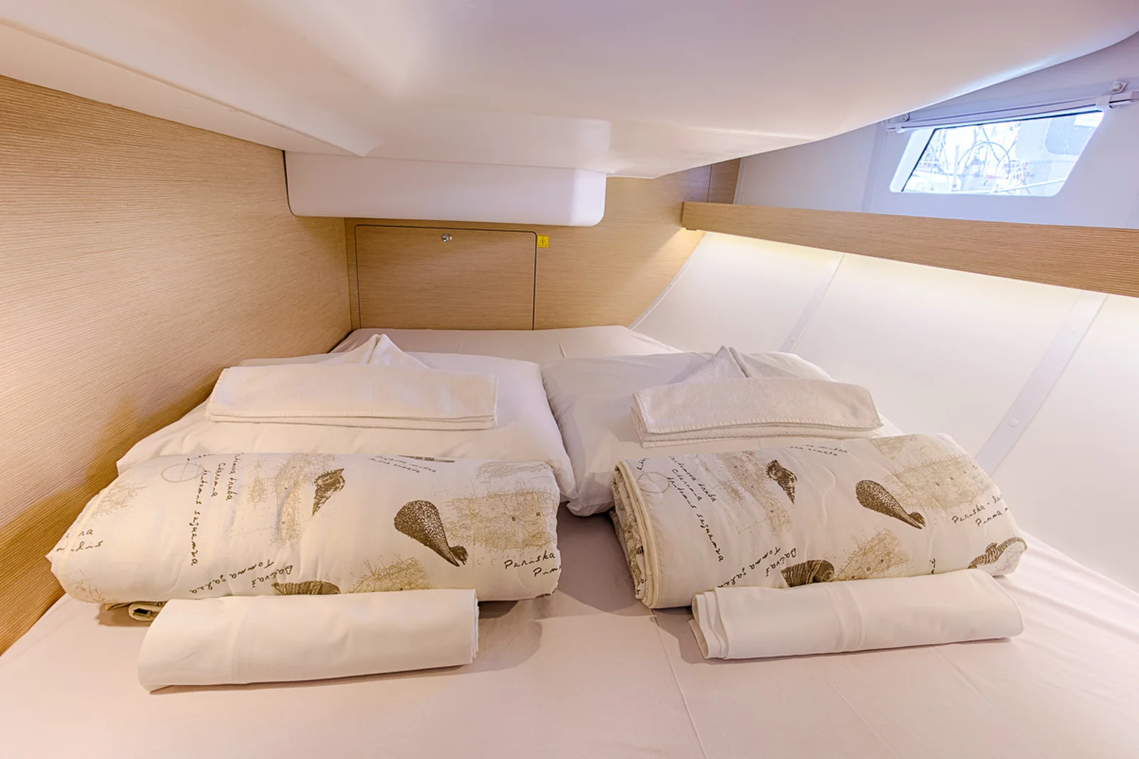 Yacht ELAN Impression 45 - Lion - Foto 1