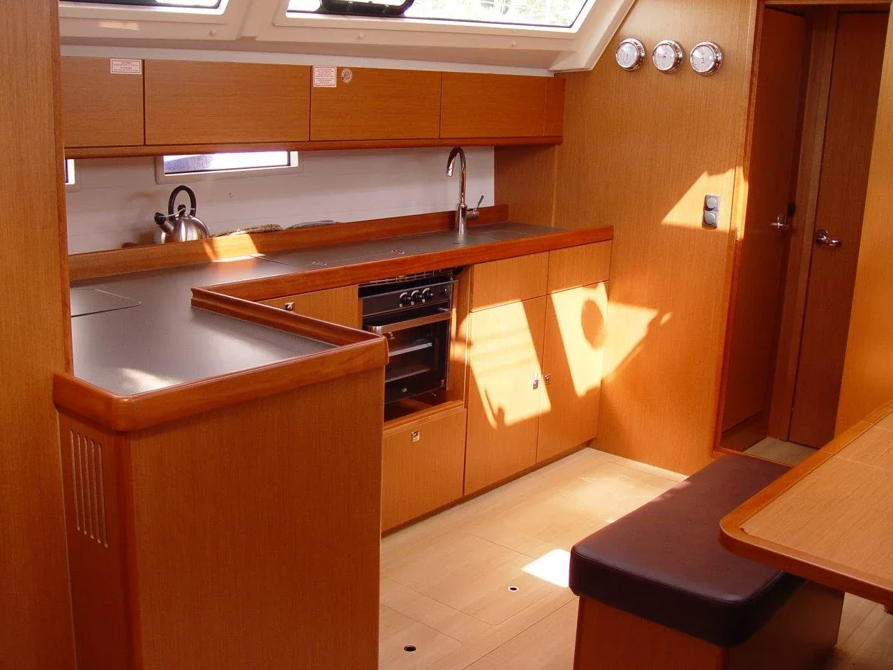 Yacht BAVARIA Cruiser 46 - Rigel - Foto 1