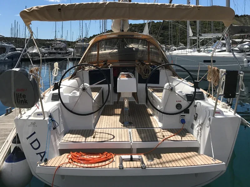 Yacht DUFOUR 350 Grand Large - Ida - Foto 6