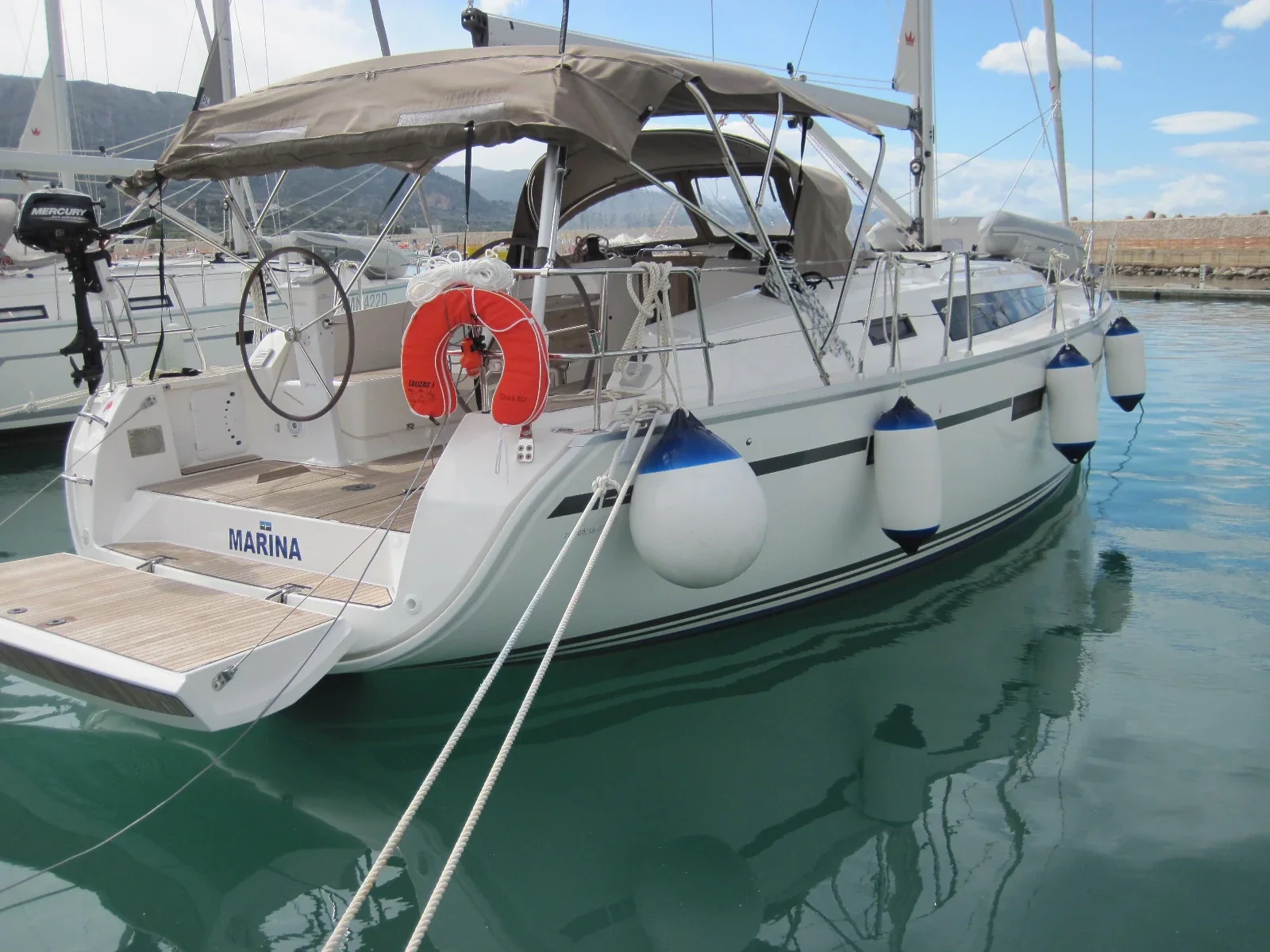 Yacht BAVARIA Cruiser 41 - Marina - Foto 1
