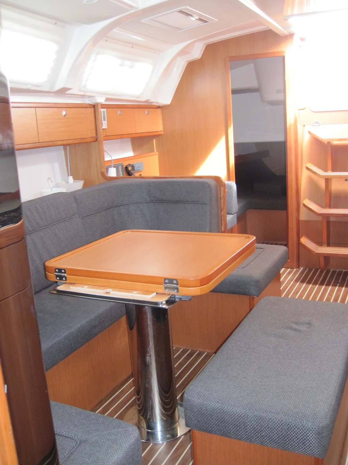 Yacht BAVARIA Cruiser 41 - Marina - Foto 1
