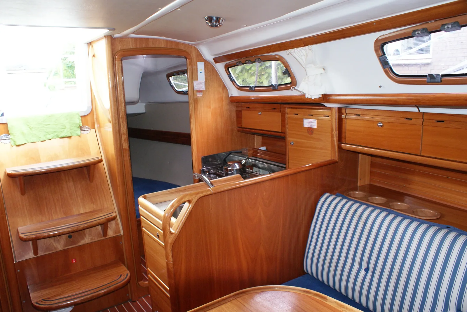 Yacht BAVARIA 30 Cruiser - Ana - Foto 1