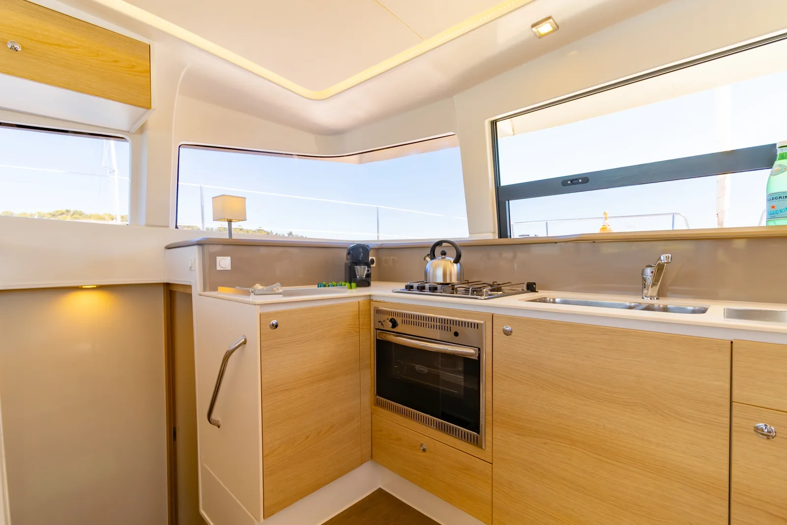 Yacht CATANA Bali 4.1 - Sofia - Foto 1