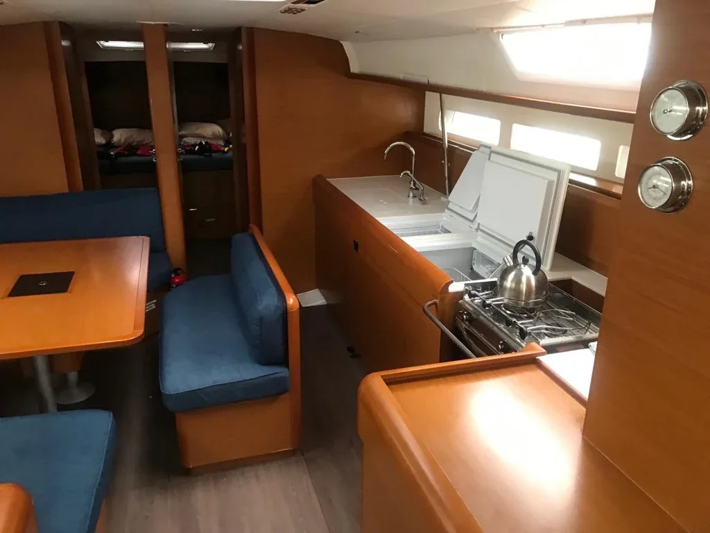 Yacht JEANNEAU Sun Odyssey 519 - Alboran Jerez
