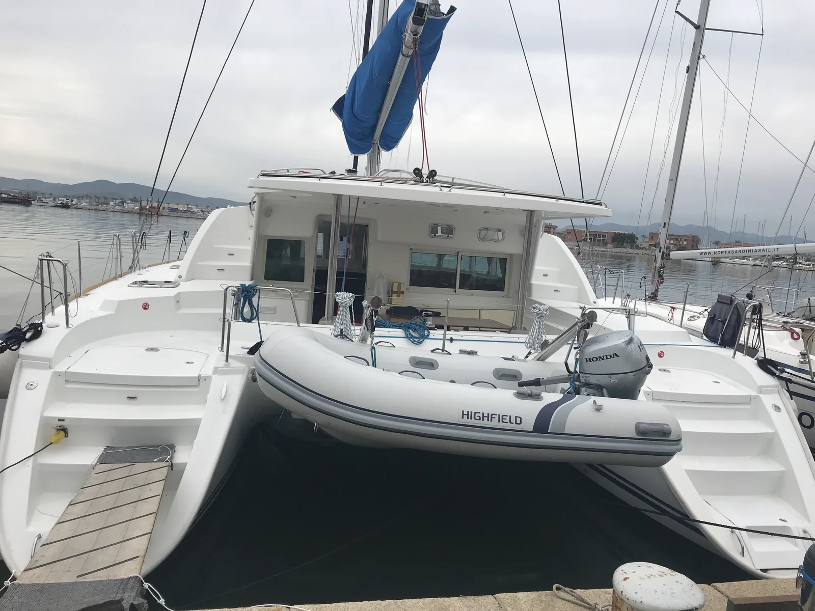 Yacht LAGOON 440 - Isis