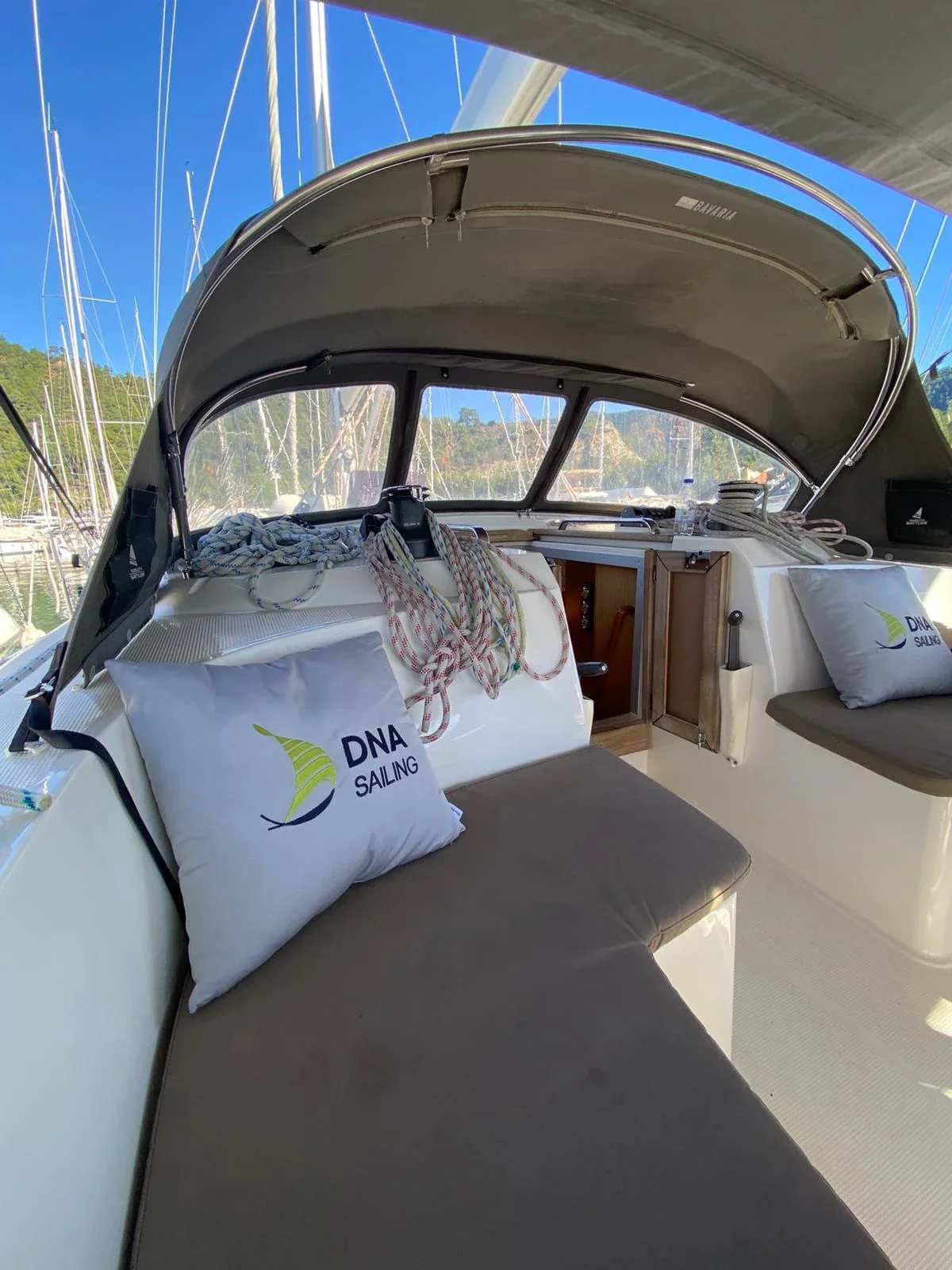 Yacht BAVARIA Cruiser 46 - Protein - Foto 1