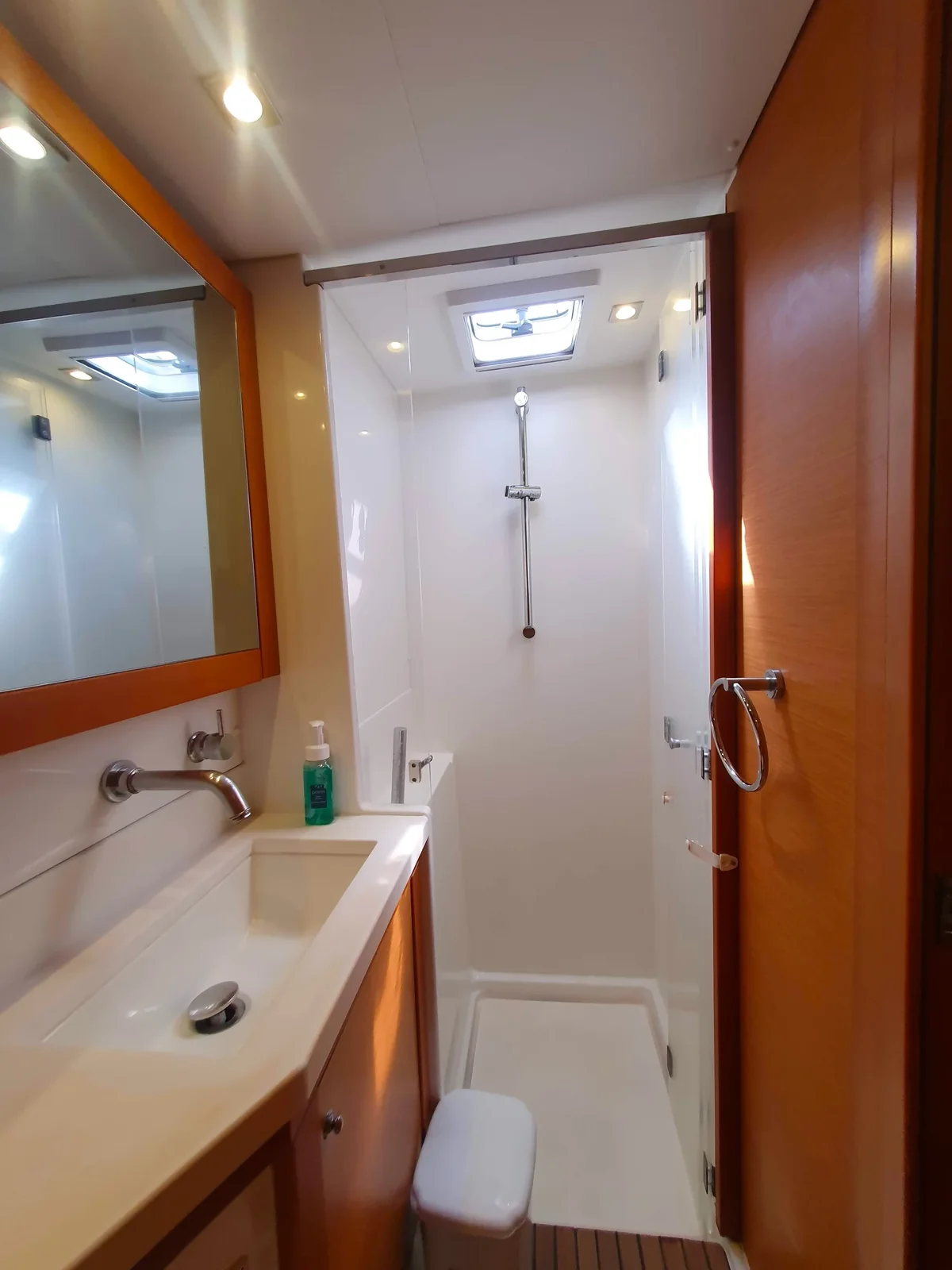 Yacht LAGOON 450 F - For Sail - Foto 14
