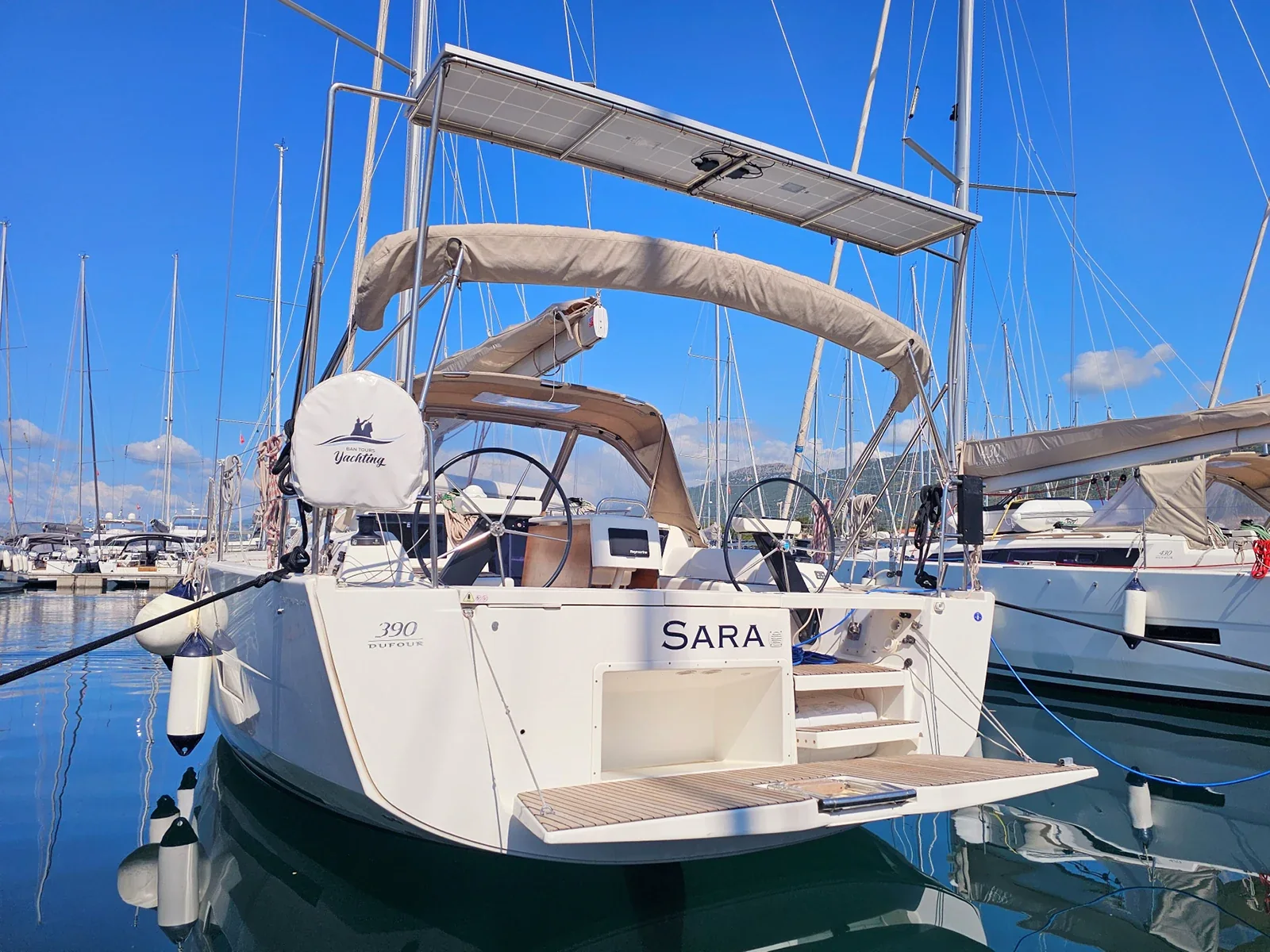 Yacht DUFOUR 390 Grand Large - Sara - Foto 1