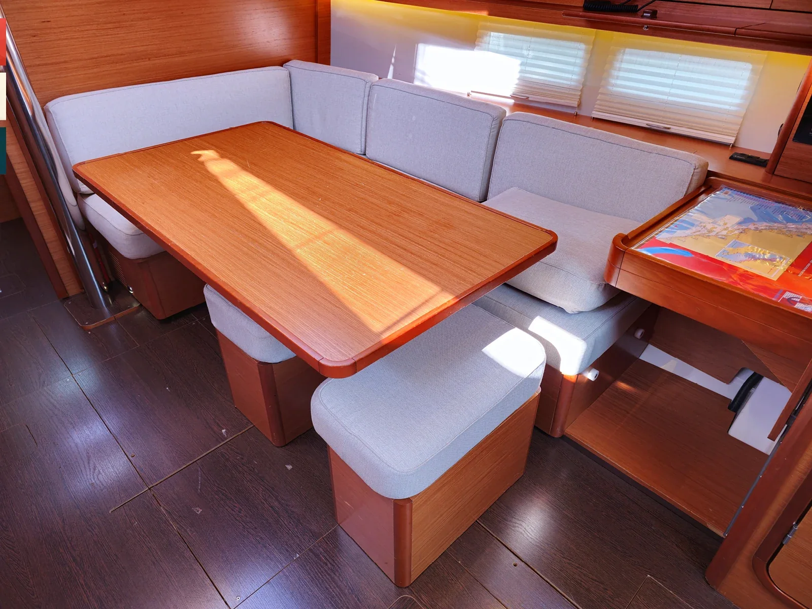 Yacht DUFOUR 390 Grand Large - Sara - Foto 1