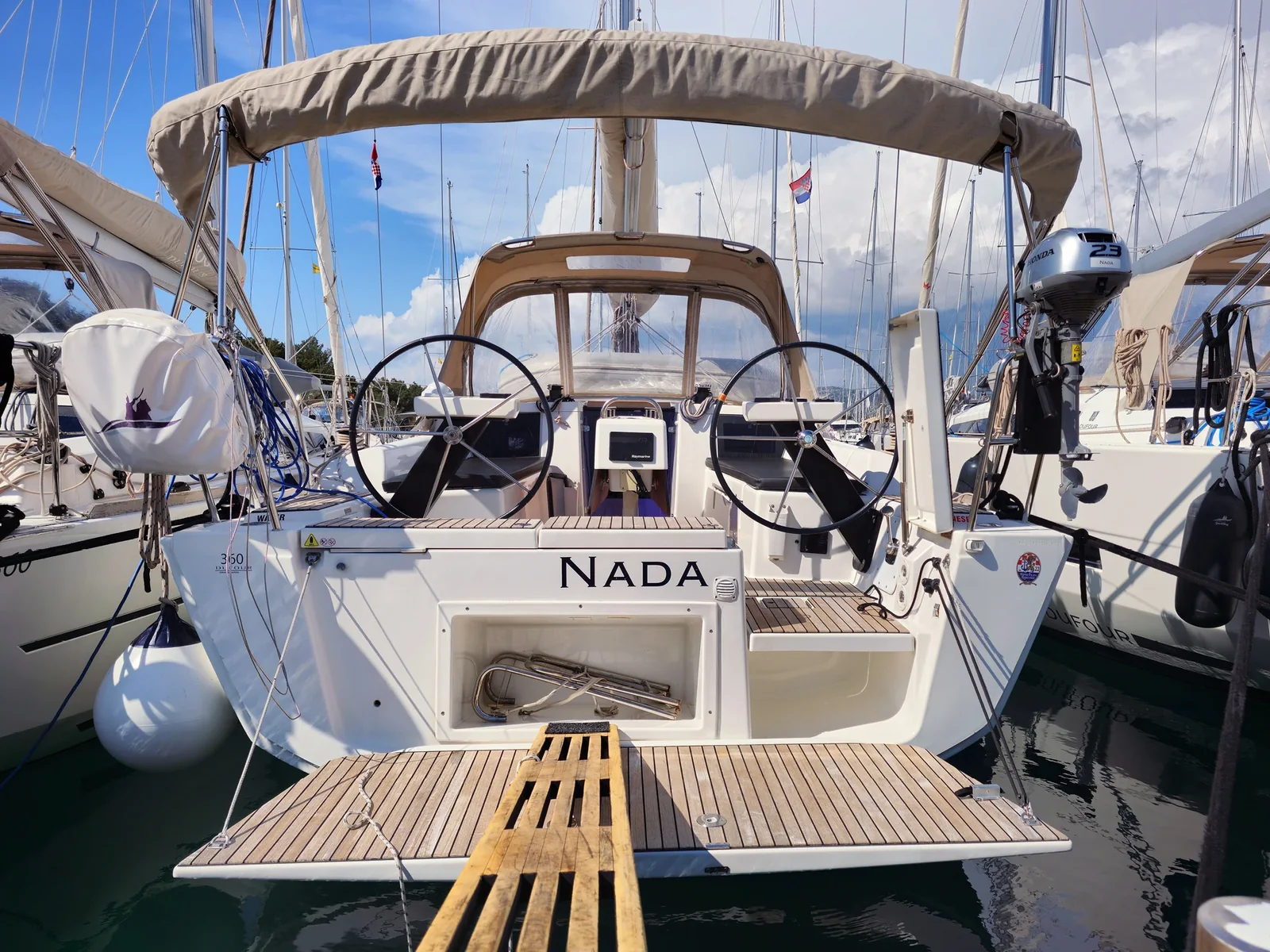 Yacht DUFOUR 360 Grand Large - Nada - Foto 1