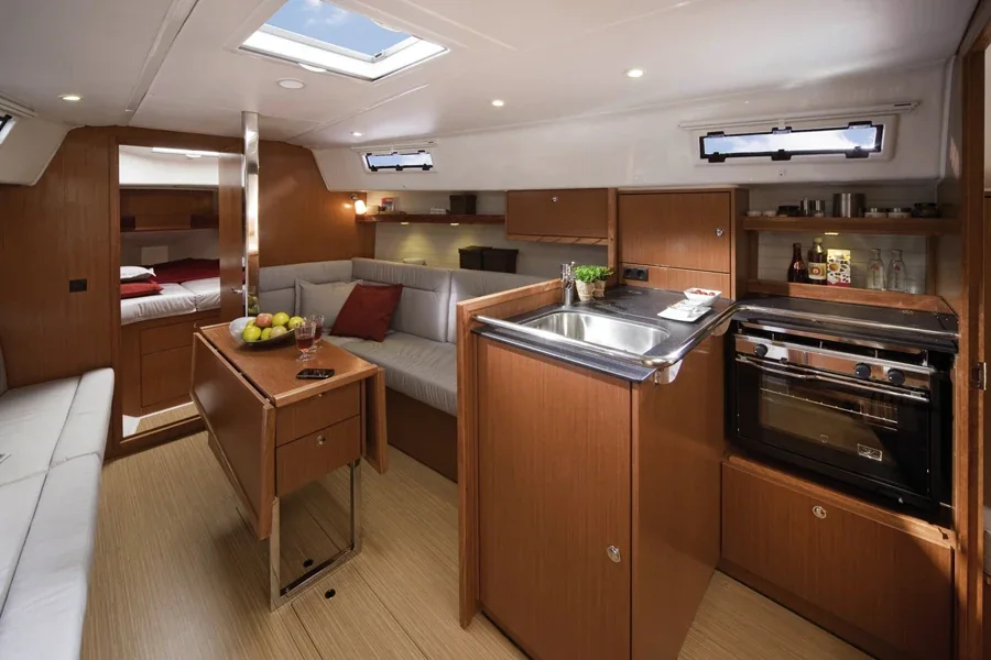 Yacht BAVARIA Cruiser 32 - Linnea - Foto 1