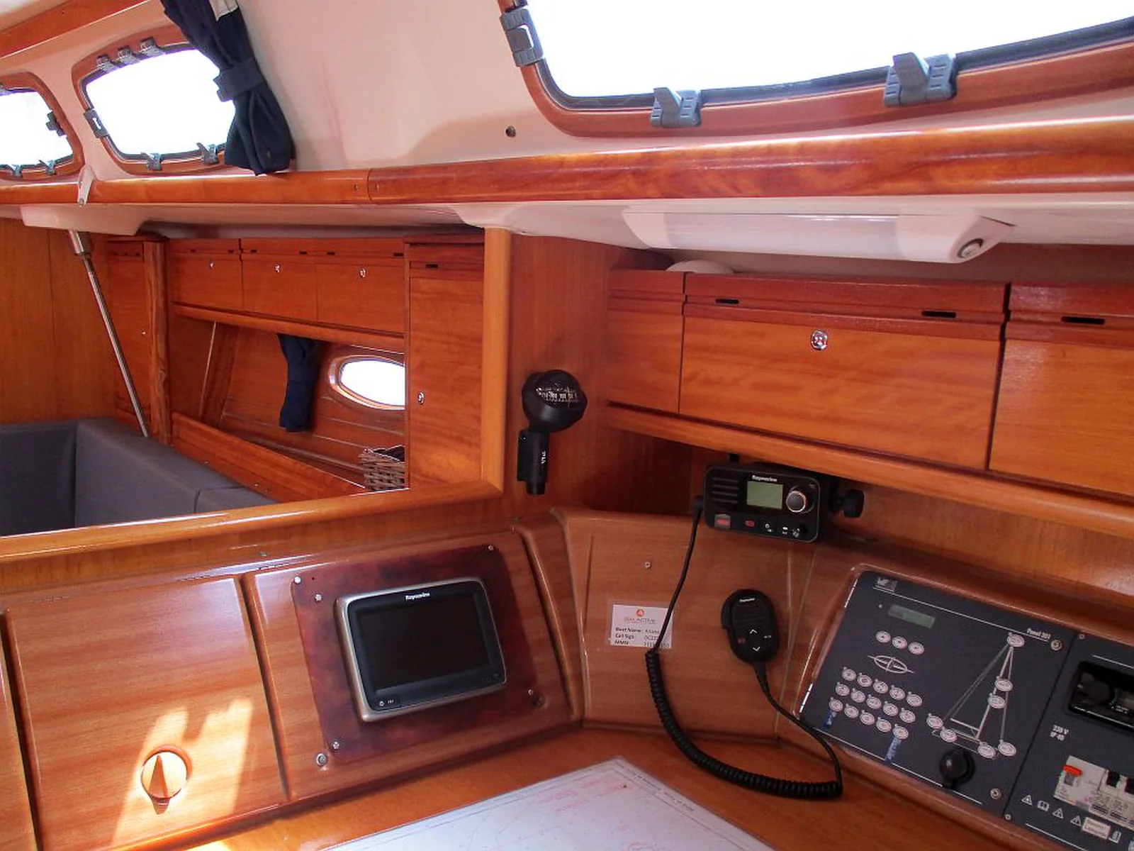 Yacht BAVARIA 46 Cruiser - Ariana - Foto 1
