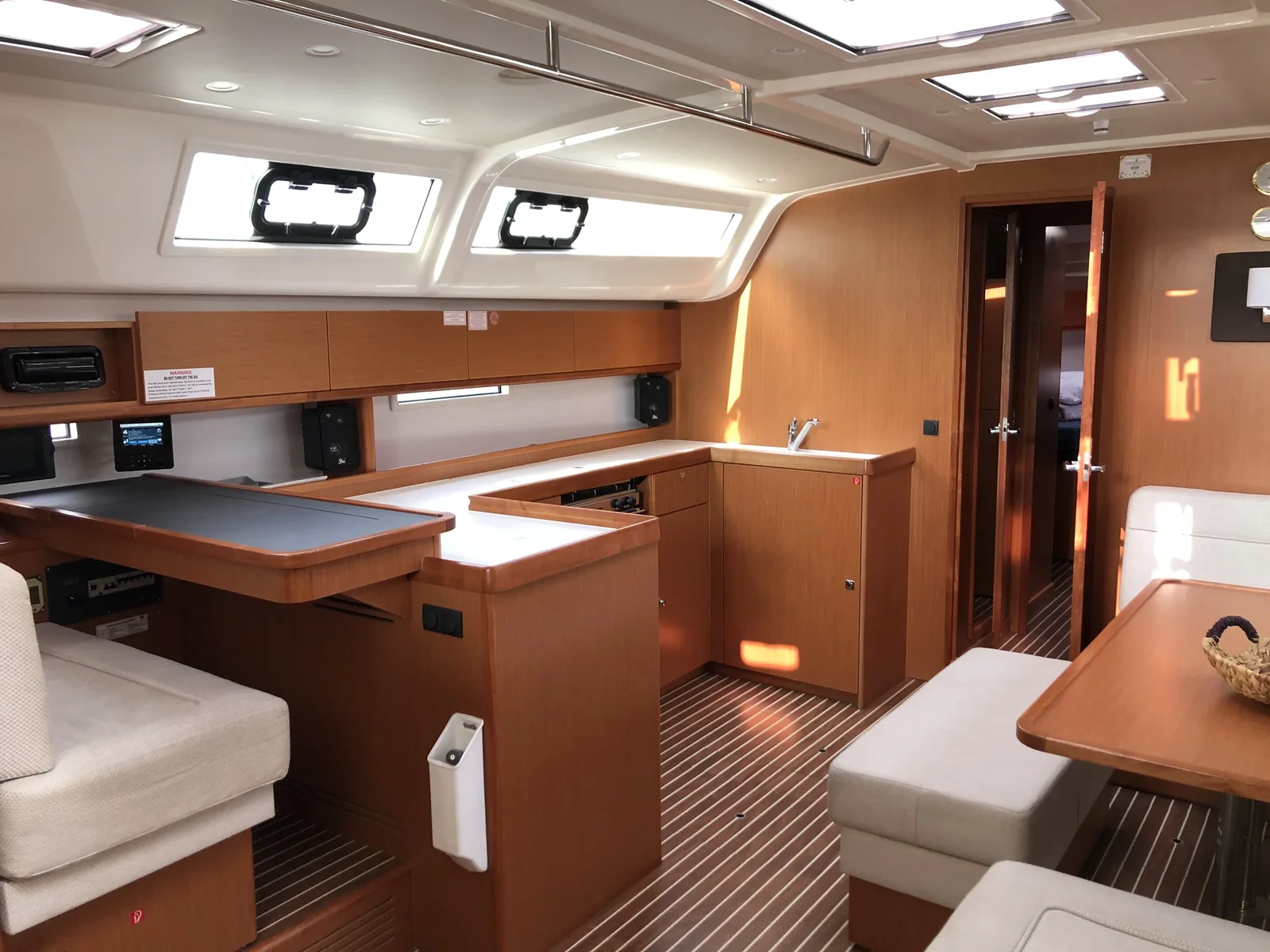 Yacht BAVARIA Cruiser 51 - Thalassa - Foto 1