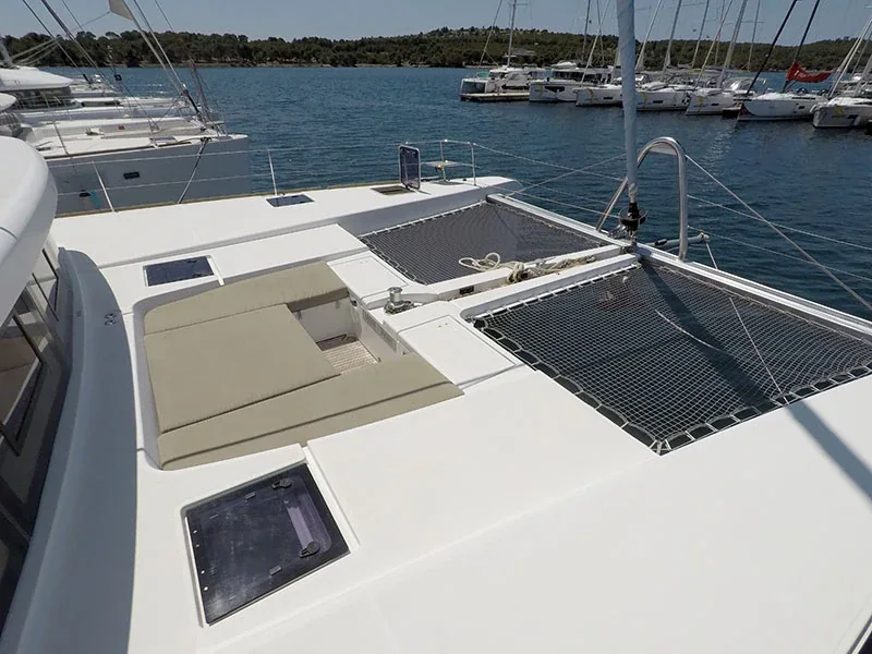 Yacht LAGOON 52 F - LinaHanna - Foto 1