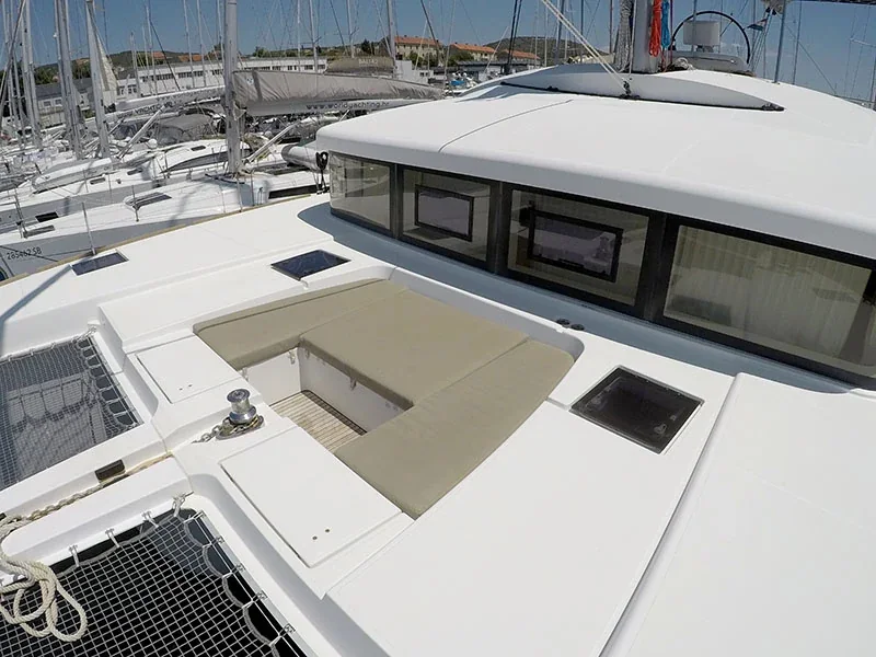 Yacht LAGOON 52 F - LinaHanna - Foto 1