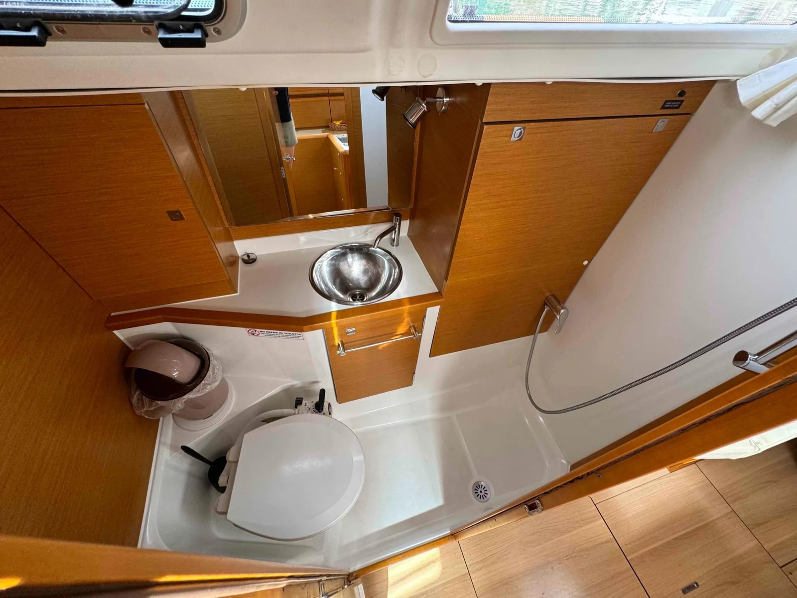 Yacht JEANNEAU Sun Odyssey 389 - Ace Of Spades - Foto 1