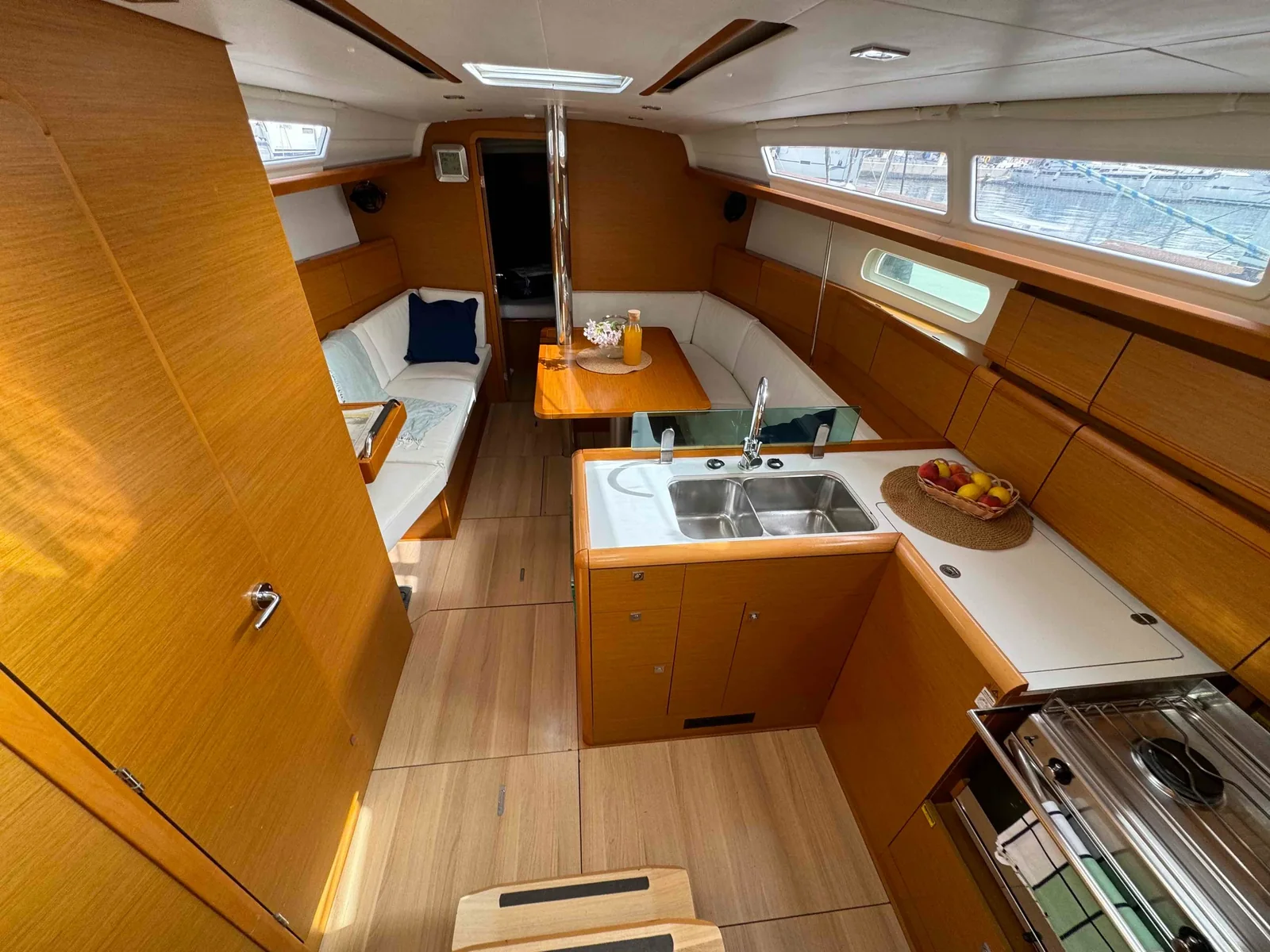 Yacht JEANNEAU Sun Odyssey 389 - Ace Of Spades - Foto 1
