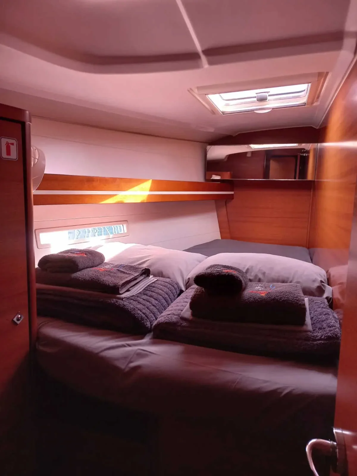 Yacht DUFOUR 450 Grand Large - Surprise