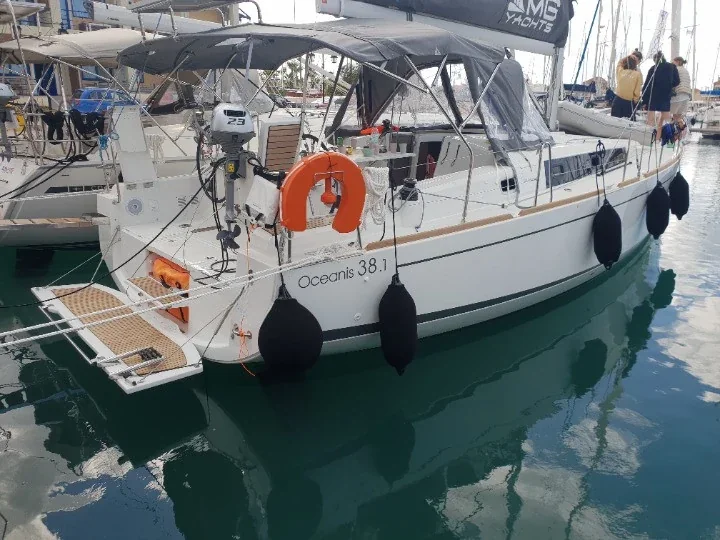 Yacht BENETEAU Oceanis 38.1 - The Boss