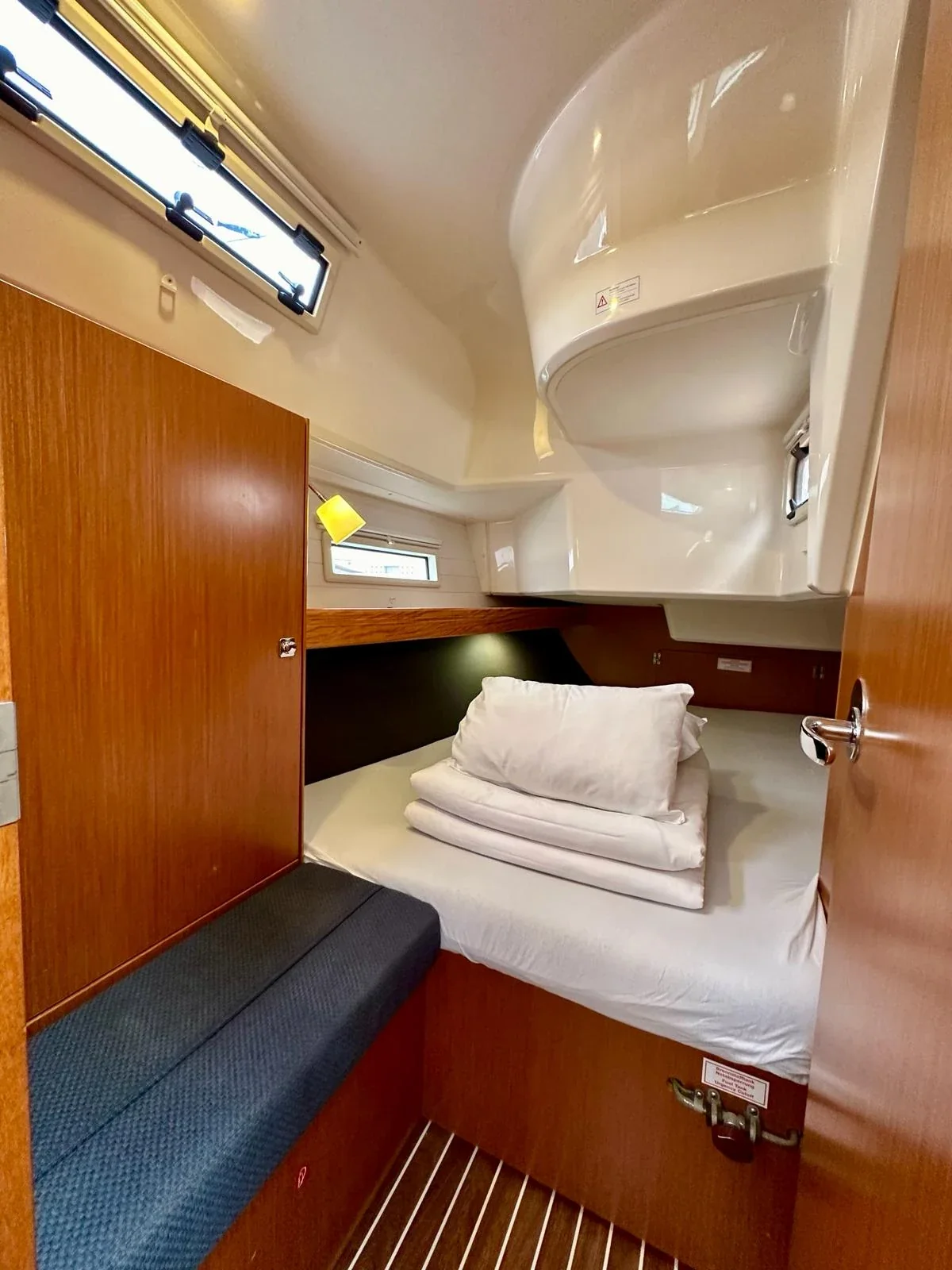 Yacht BAVARIA Cruiser 37 - Maestral - Foto 1