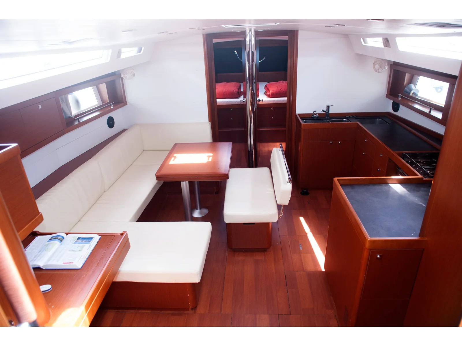 Yacht BENETEAU Oceanis 48 - Annita