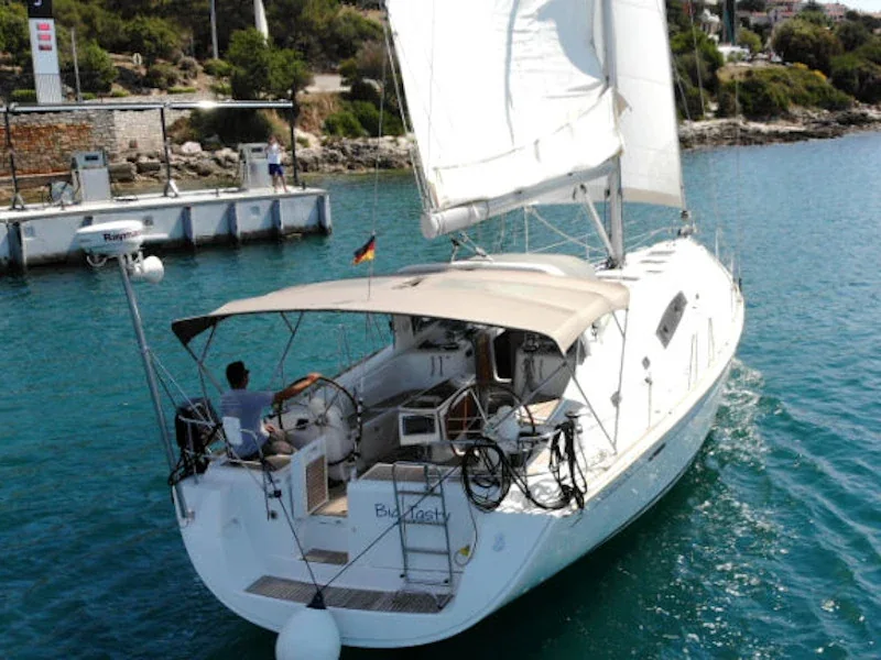 Yacht BENETEAU Oceanis 50 family - Big Tasty - Foto 1