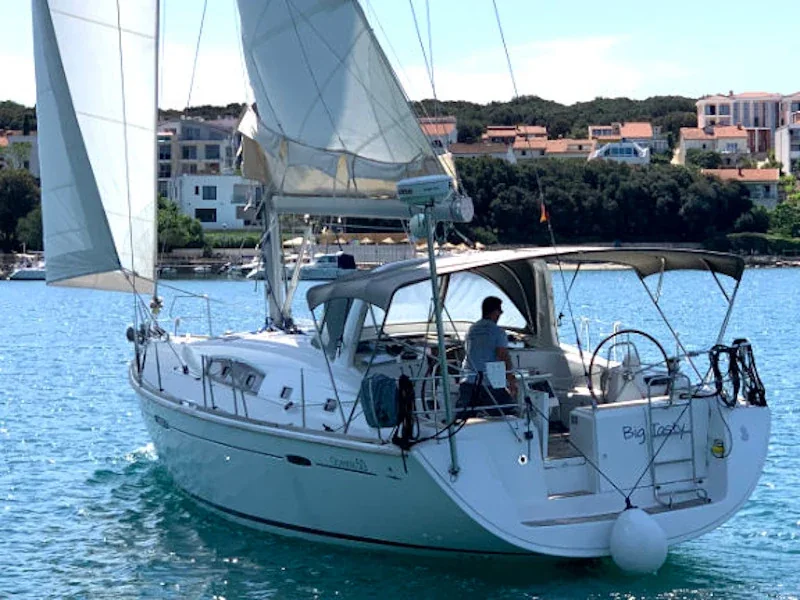 Yacht BENETEAU Oceanis 50 family - Big Tasty - Foto 1