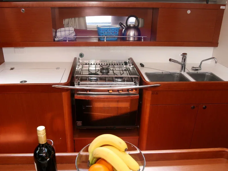 Yacht BENETEAU Oceanis 50 family - Big Tasty - Foto 1