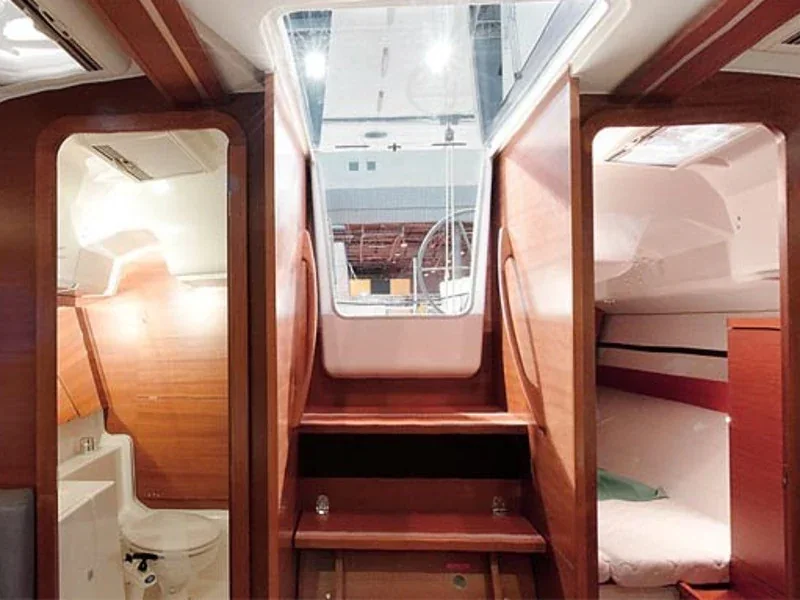 Yacht DUFOUR 360 Grand Large - Happy Planet - Foto 1