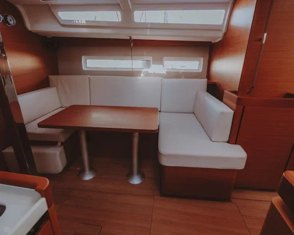 Yacht JEANNEAU Sun Odyssey 440 - Eleni - Foto 1