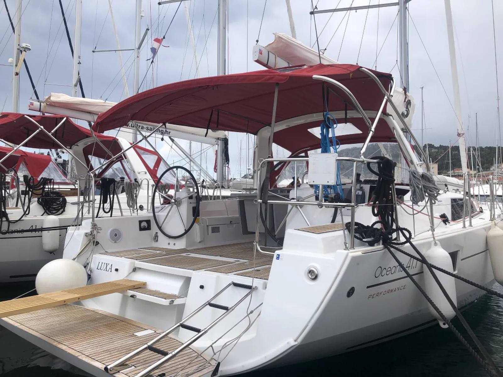 Yacht BENETEAU Oceanis 41.1 - Luxa - Foto 1