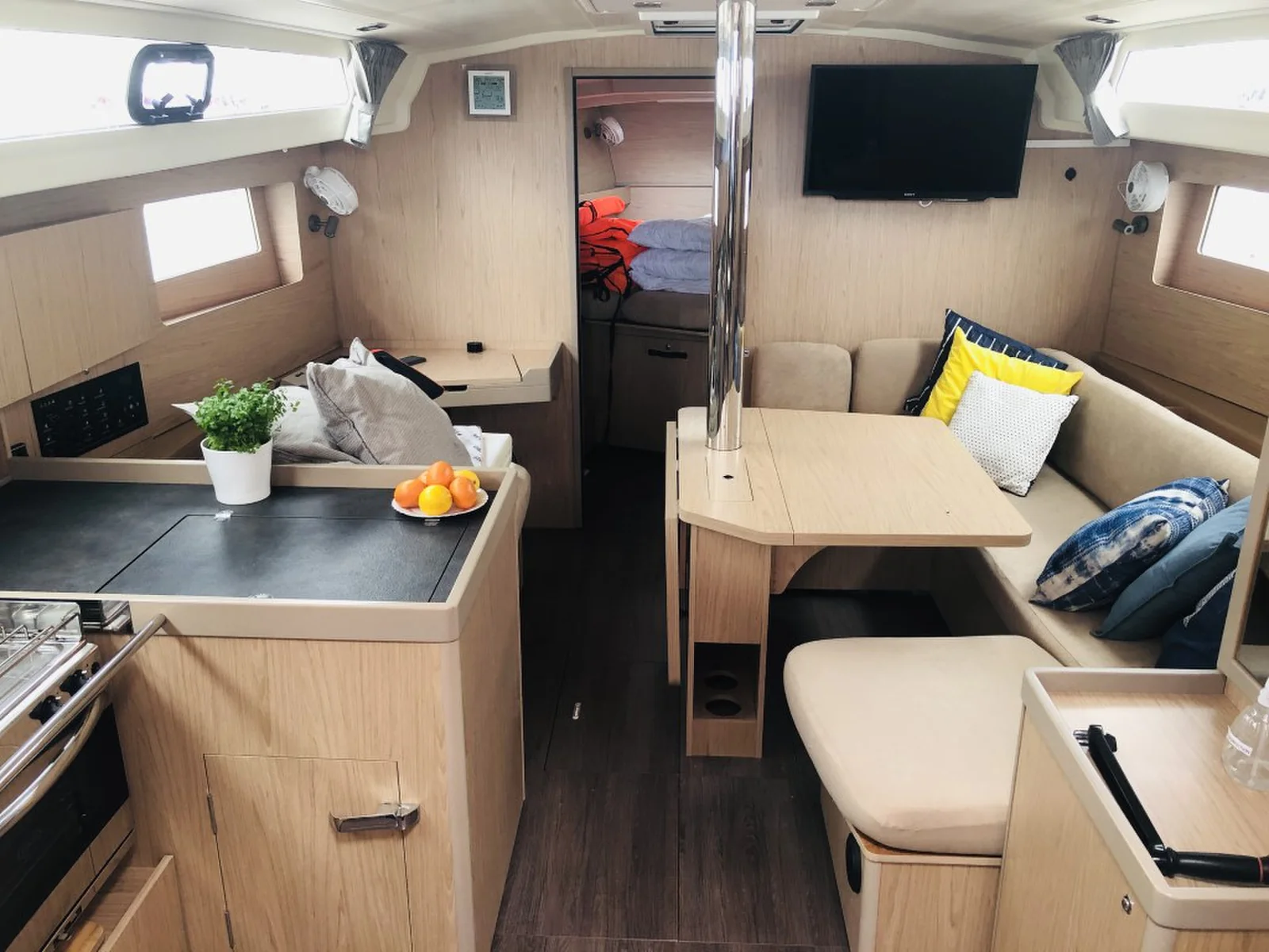 Yacht BENETEAU Oceanis 41.1 - Luxa - Foto 1