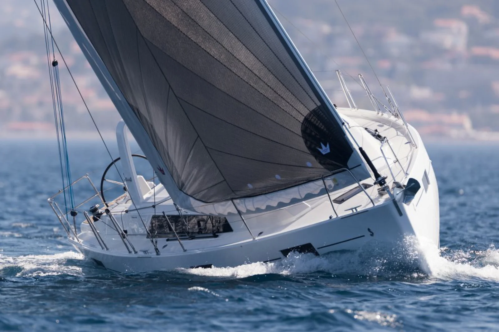 Yacht BENETEAU Oceanis 41.1 - Luxa - Foto 1