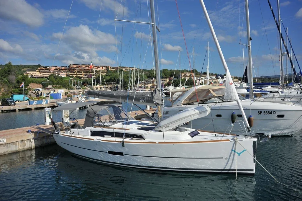 Yacht DUFOUR 360 Grand Large - Else - Foto 1