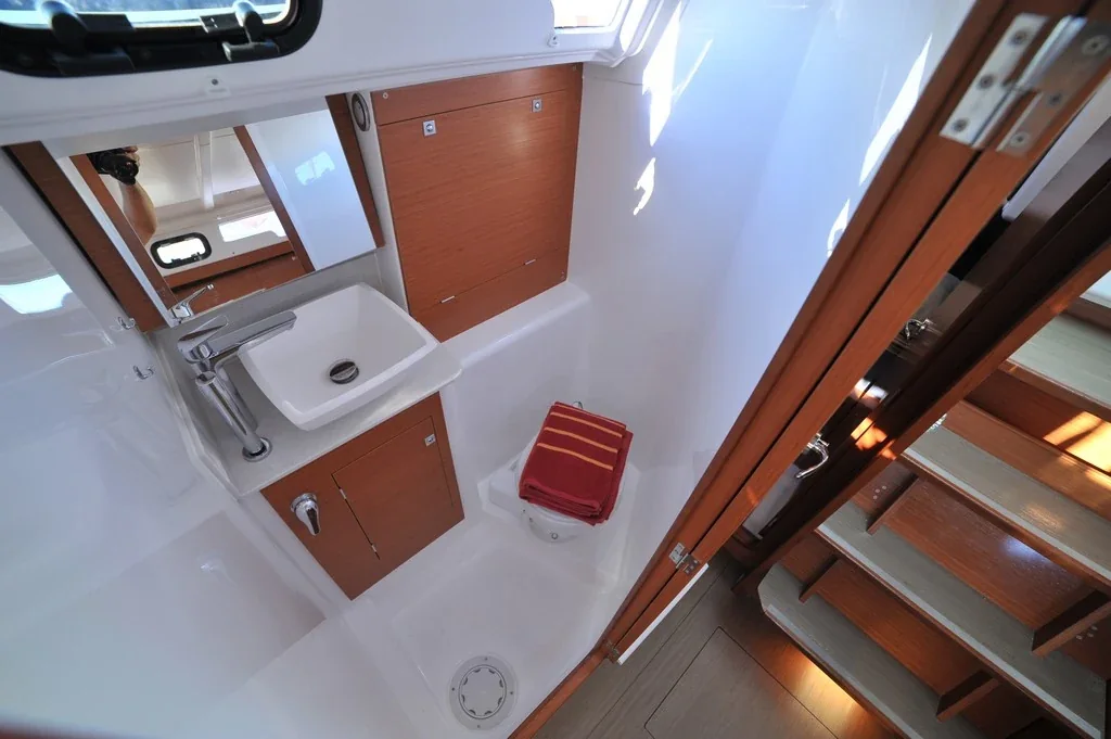 Yacht DUFOUR 360 Grand Large - Else - Foto 1