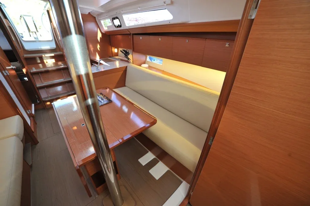 Yacht DUFOUR 360 Grand Large - Else - Foto 1