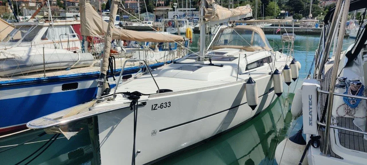 Yacht DUFOUR 350 Grand Large - Joy AS