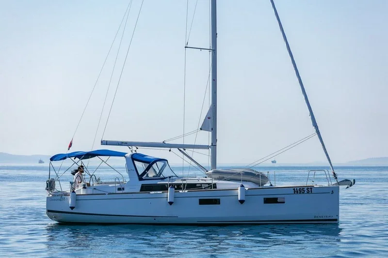 Yacht BENETEAU Oceanis 38.1 - Anima Maris III - Foto 1